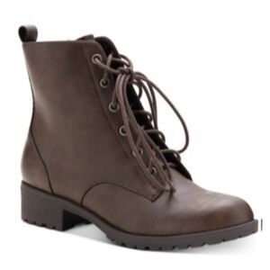 Size 7.5M American Rag Women’s Franie Combat Boots